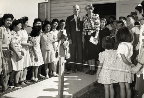 Eleanor Roosevelt visits Gila River Camp