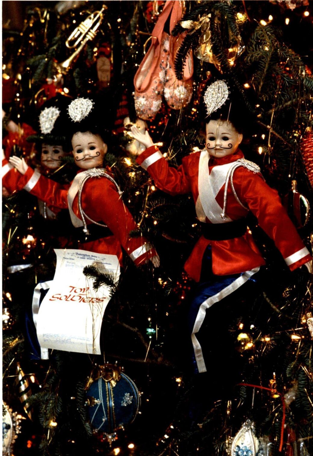 Christmas Themes The Bushes' Christmas tree ornaments. White House