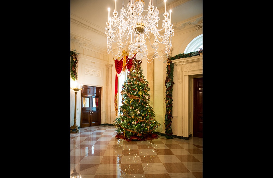 The 2013 Holiday Season Decorated Christmas Tree White House