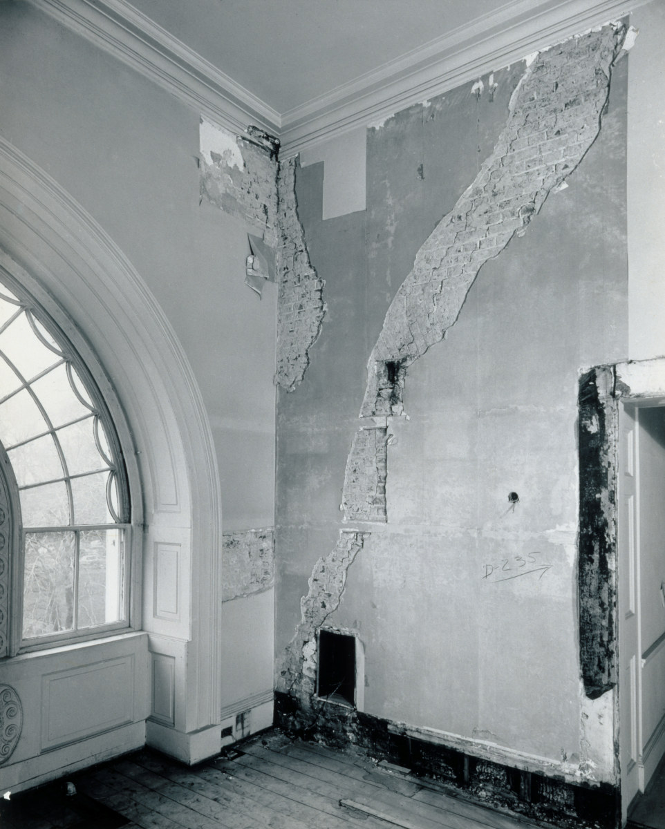 The White House is Falling Down White House Historical Association