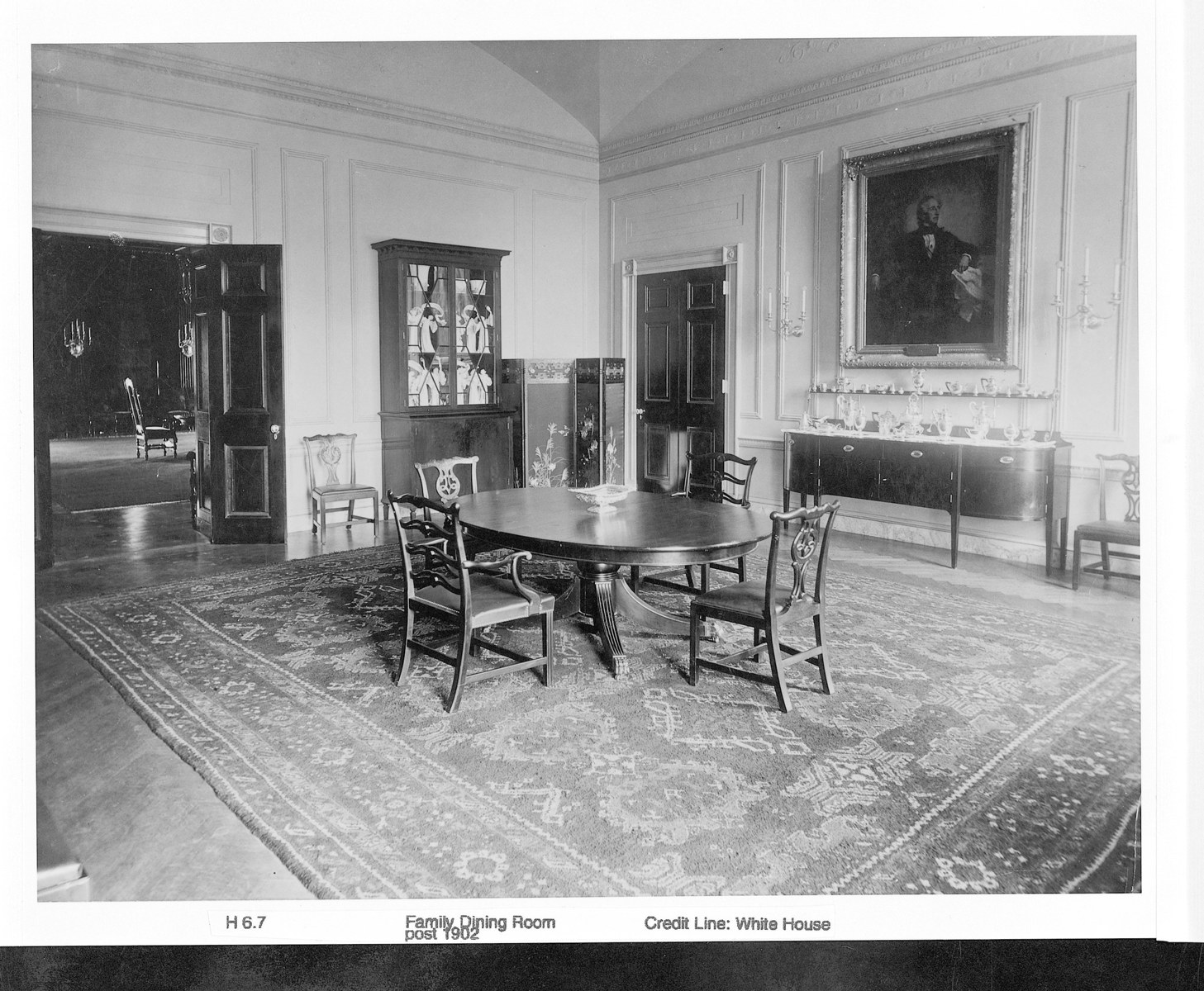 The Family Dining Room - White House Historical Association