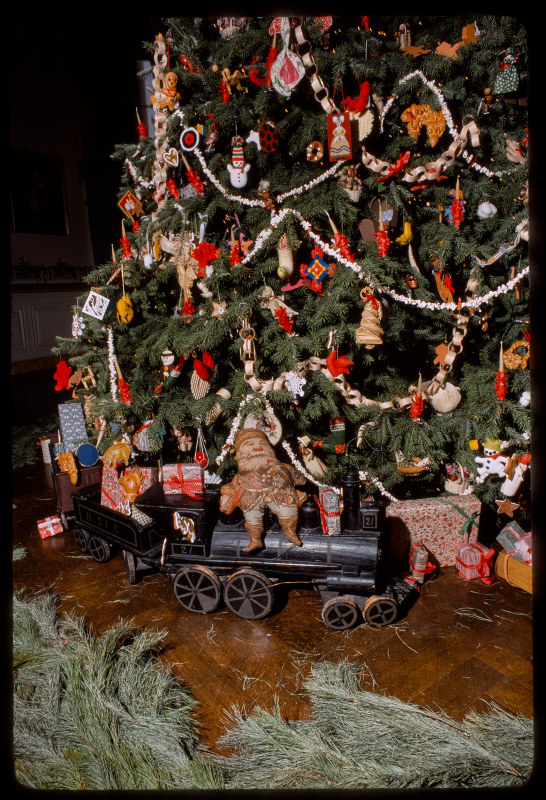 Blue Room Christmas Tree White House Historical Association